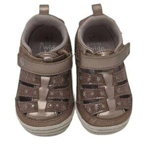 Stride Rite Devany Rose Gold Metallic Sneaker Girls Size 4 Stride Rite  Devany R